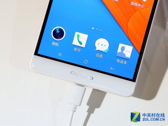 4100mAh+闪充 OPPO R7 Plus电信版图赏--陕
