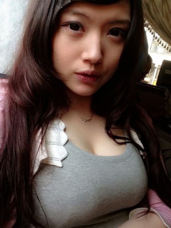 姚采辰内衣_内衣美女