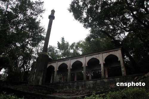 <em>白崇禧</em>台湾寓所暴毙之谜 死在<em>女人</em>床上--广东频