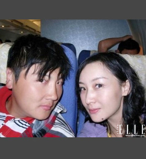 张靓颖公布恋情认做小三?亲口认12年暧昧关系