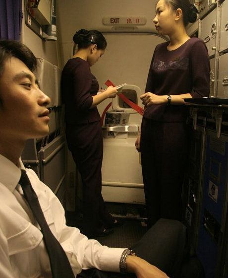 成都空姐比武招亲亮瞎眼 空姐真实生活照大揭秘
