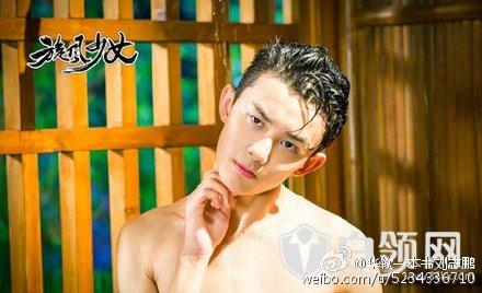 <em>旋风少女吴磊</em>蒋依依吻照CP感爆棚 吴磊个人资