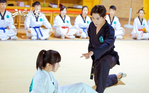 《旋风少女》男神入怀攻略引热议 杨洋版若白