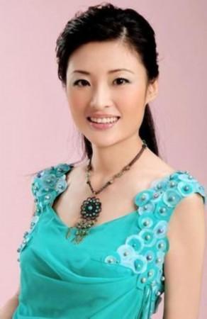 孟非自曝升职成领导 孟非女儿美照曝光