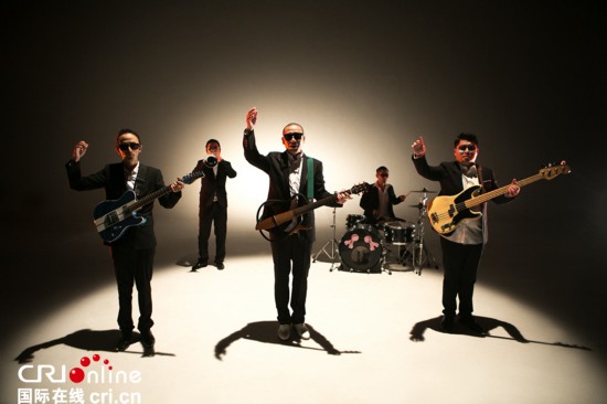 《煎饼侠》五大主题曲MV曝光 胡彦斌热狗花样吸睛--黑龙江频道--人民网