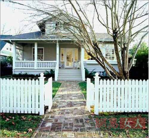 郭敬明杨幂范冰冰吻成一团面对大V批评克制冷