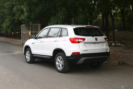 2014款 长安CS75 2.0L MT豪华型