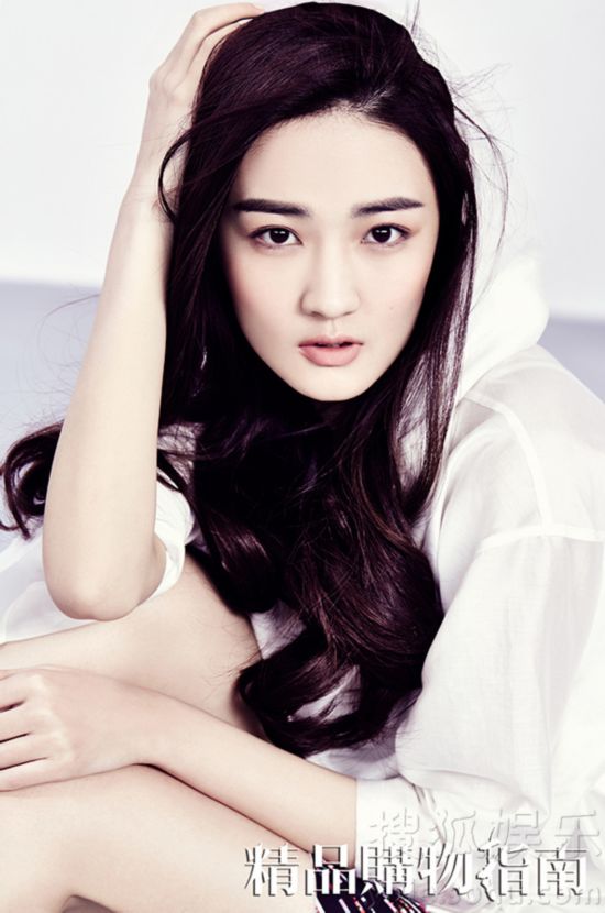 小花旦!95后高颜值<em>水</em>嫩<em>女星</em>:杨紫频变脸难敌星