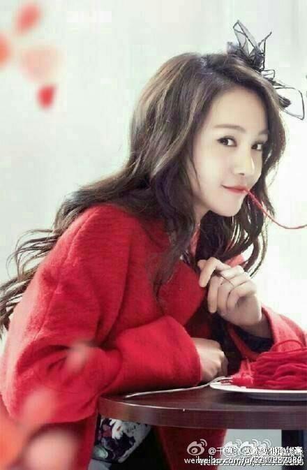 微微一笑很倾城剧情人物介绍 杨洋牵手郑爽上