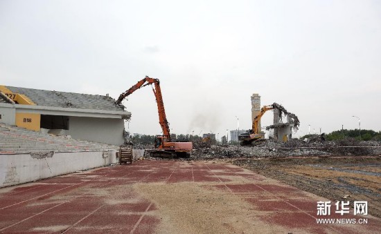 俄罗斯世界杯:探访叶卡捷琳堡中心球场改造工