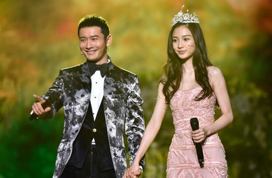 娱乐      原标题:郑恺被赵丽颖称金刚芭比 称黄晓明老婆angelababy太