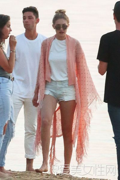  �����������ţ������ݵ���������׼ 