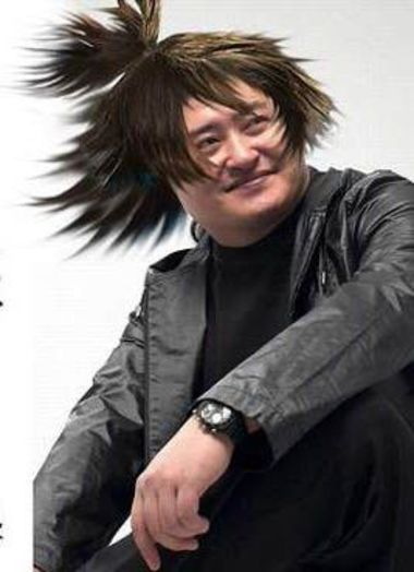 杨幂成贾乃亮老爸出轨对象 惨烈PS刘恺威被换