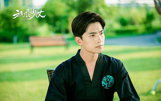 《旋风少女》杨洋正确打开方式露肉无刘海 揭