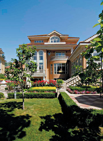 谢娜赵本山刘翔宋祖英 明星豪宅哪个最惊人