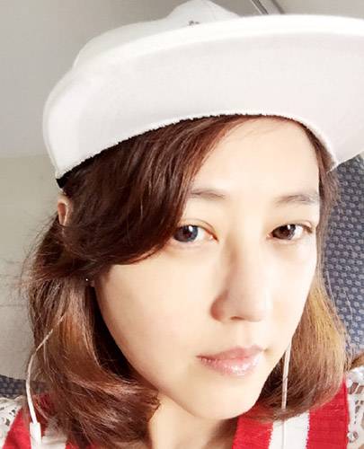揭娱圈不老美魔女 <em>50岁</em>女星大尺度写真如少女