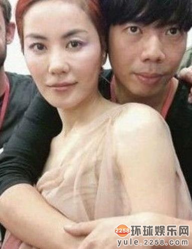 《怦然星动》杨幂遭李易峰摸胸 刘恺威疑似黑