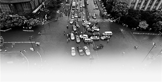 豪雨突袭 仅仅2个小时杭州开启看海模式(图)