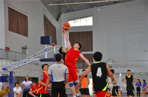 广发银行广州分行举办2015年三人篮球赛