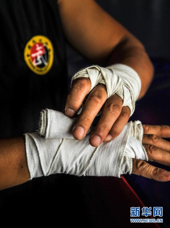 六旬搏击爷爷的武术人生(组图)