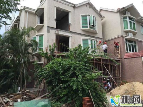 海口锦绣家园:业主擅自改建 别墅面目全非