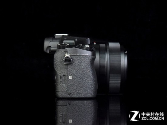 更高画质更好视频 索尼RX10 II开箱图赏