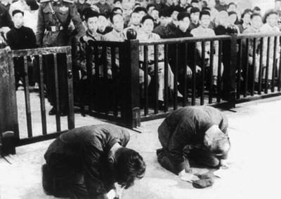 老法官回忆审判:日本战犯曾当庭下跪痛哭认罪