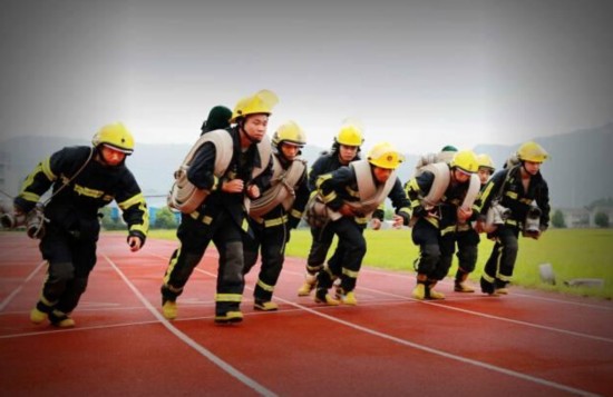 那些与死神之火为伴的英勇消防员