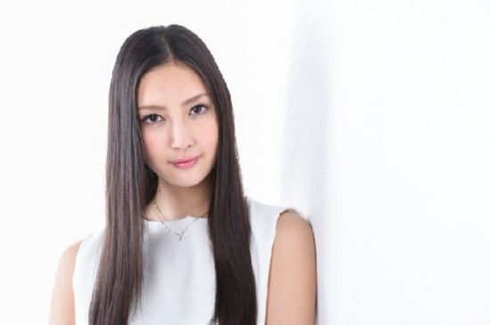 日本名模菜菜绪谈理想中的另一半