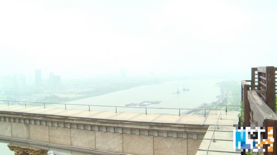 揭明星皇宫级别豪宅:刘亦菲拥足球场PK韩雪3