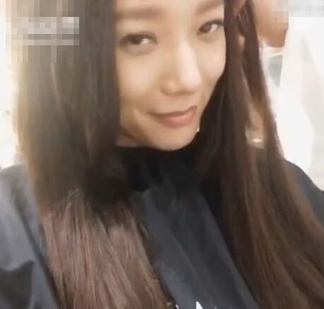 蒋欣模仿金星被赞 模仿金星的明星谁最赞(图)