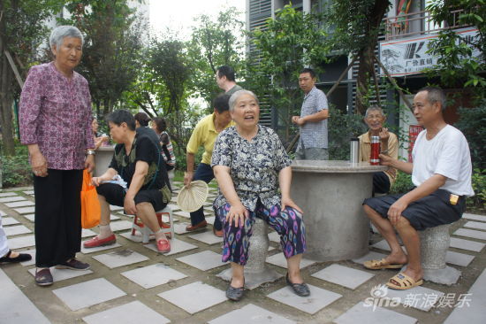 扒皮TFboys:王俊凯爸爸开出租 易烊千玺学霸跳级