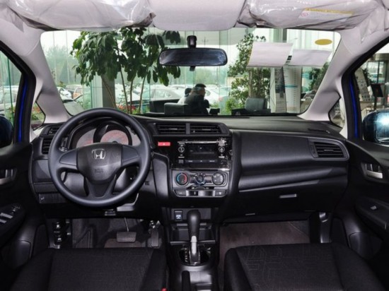   1.5L CVT п̨