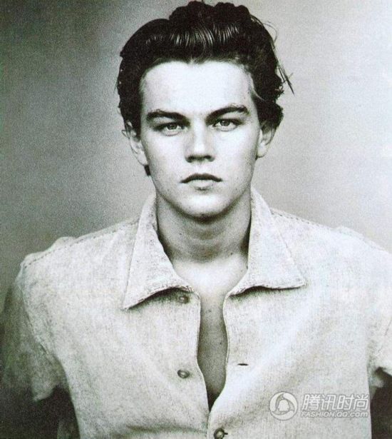 颖儿锁骨放鸡蛋秀好身材 明星肥瘦对比似两人