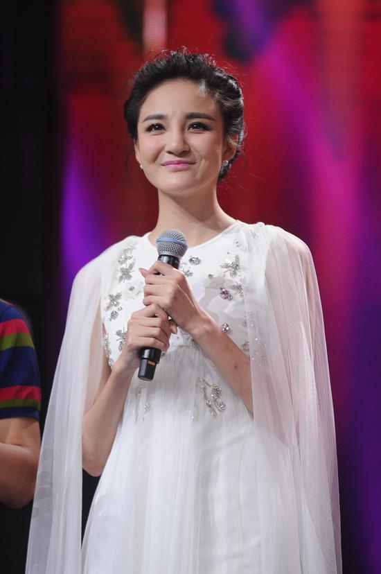 刘雨欣删微博引同情 张檬被骂遭指责