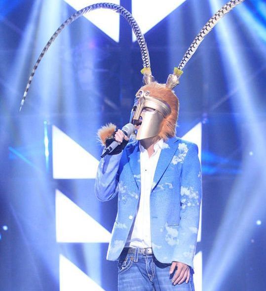 《蒙面歌王》掀起猜猜猜浪潮 猴哥被认定为曹