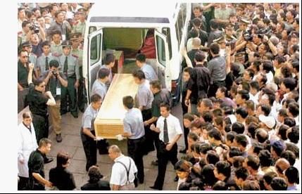 张国荣姚贝娜梅艳芳李小龙 十大明星葬礼照令