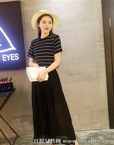 长裙+T恤藏肉显瘦 微胖mm夏季穿衣搭配术