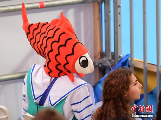 喀山世锦赛:中国队参加新增的男女4x100米混合