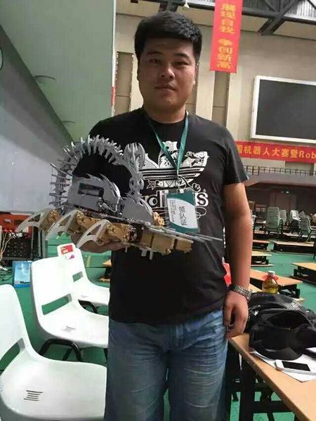 宁夏大学新华学院在全国机器人大赛中获得佳绩