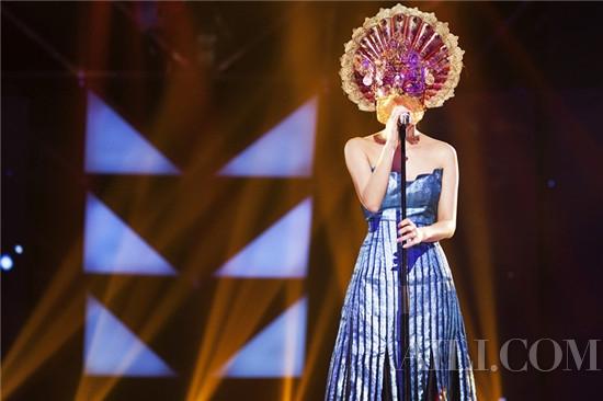 蒙面歌王许茹芸夺歌王 伊能静:真的猜不出来硬