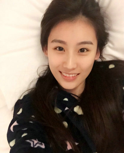 杨子新欢张羽熙海量私照曝光和黄圣依似双胞胎