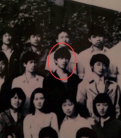 tfboys王俊凯撞脸86年校草 与欧阳娜娜绯闻真相