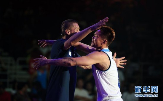 巴特尔正式退役 王治郅亮相姚明视频送祝福