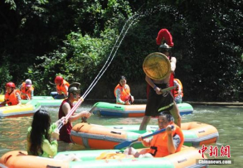 ͼ<a target='_blank'  data-cke-saved-href='http://www.chinanews.com/' href='http://www.chinanews.com/'><p  align=