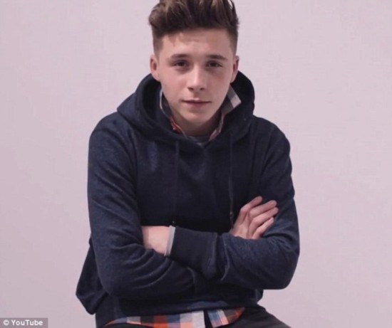 小贝儿子布鲁克林签约模特经纪公司 欲进军好