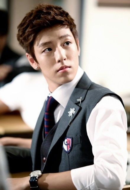 吴亦凡TFboys陈键锋李易峰鹿晗 小鲜肉PK老鲜