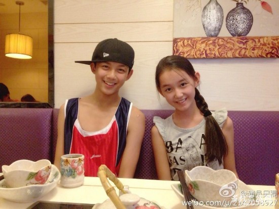 旋风少女吴磊蒋依依激情吻照 吴磊个人资料吴磊生病好了吗 旋风少女吴磊蒋依依激情吻照 吴磊个人资料吴磊生病好了吗