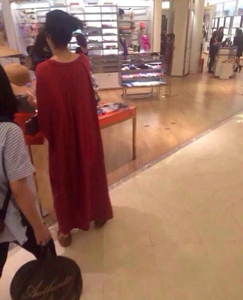 王菲疑怀孕谢霆锋欣喜若狂 网友:我们都凌乱了