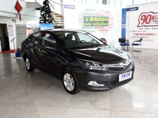 ����֣�� ����M3 2015�� 1.5L �ֶ���Ӣ��